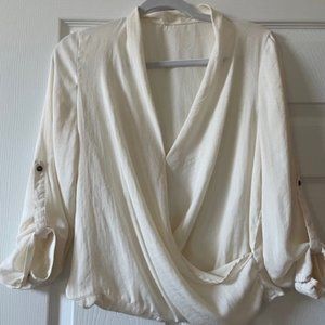 VINTAGE SILK Blouse in Creamy White No Label, No Size